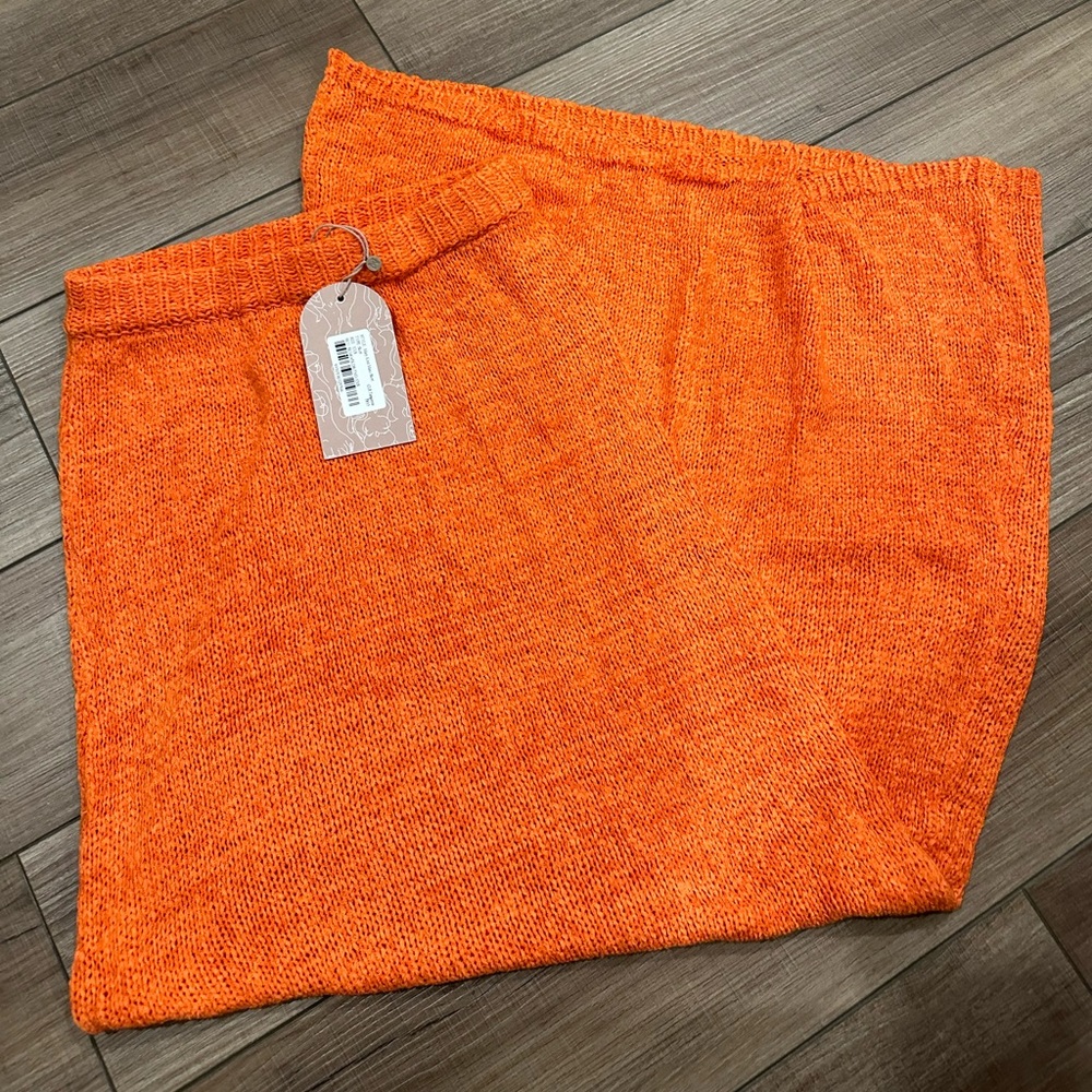 MESHKI KNIT SKIRT